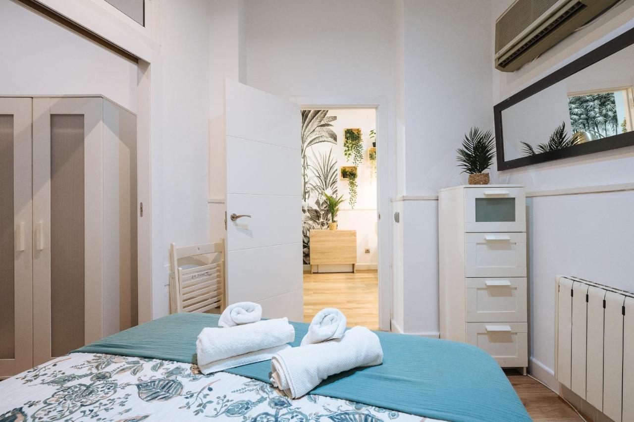 Divi Apartments Martinez Montanes Seville Exterior photo