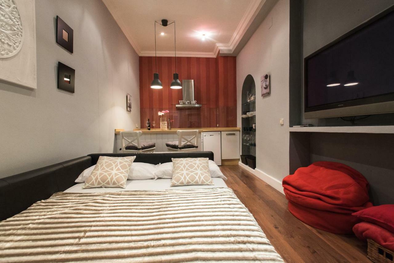 Divi Apartments Martinez Montanes Seville Exterior photo